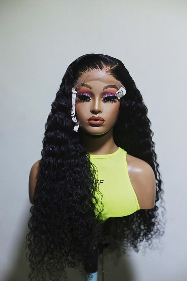 28" luxury deepwave Brown 13x4 Frontal